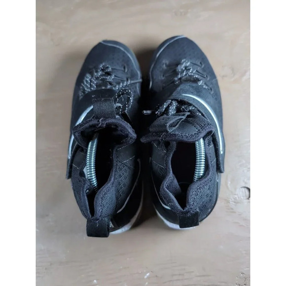 Nike LeBron 14 EP 'Chase Down' 852405-002 Kids Basketball Shoes SIZE 6.5Y - Picture 9 of 10